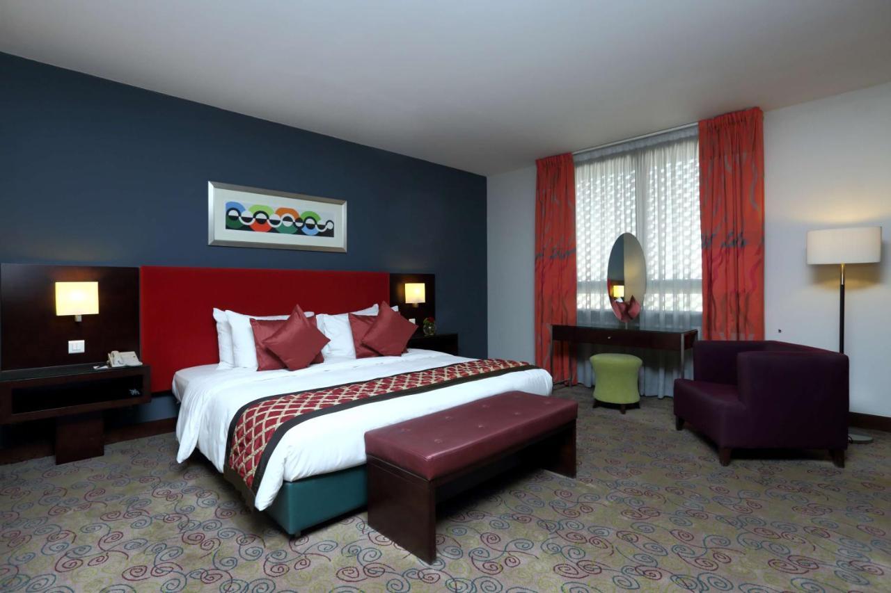 Radisson Blu Hotel,