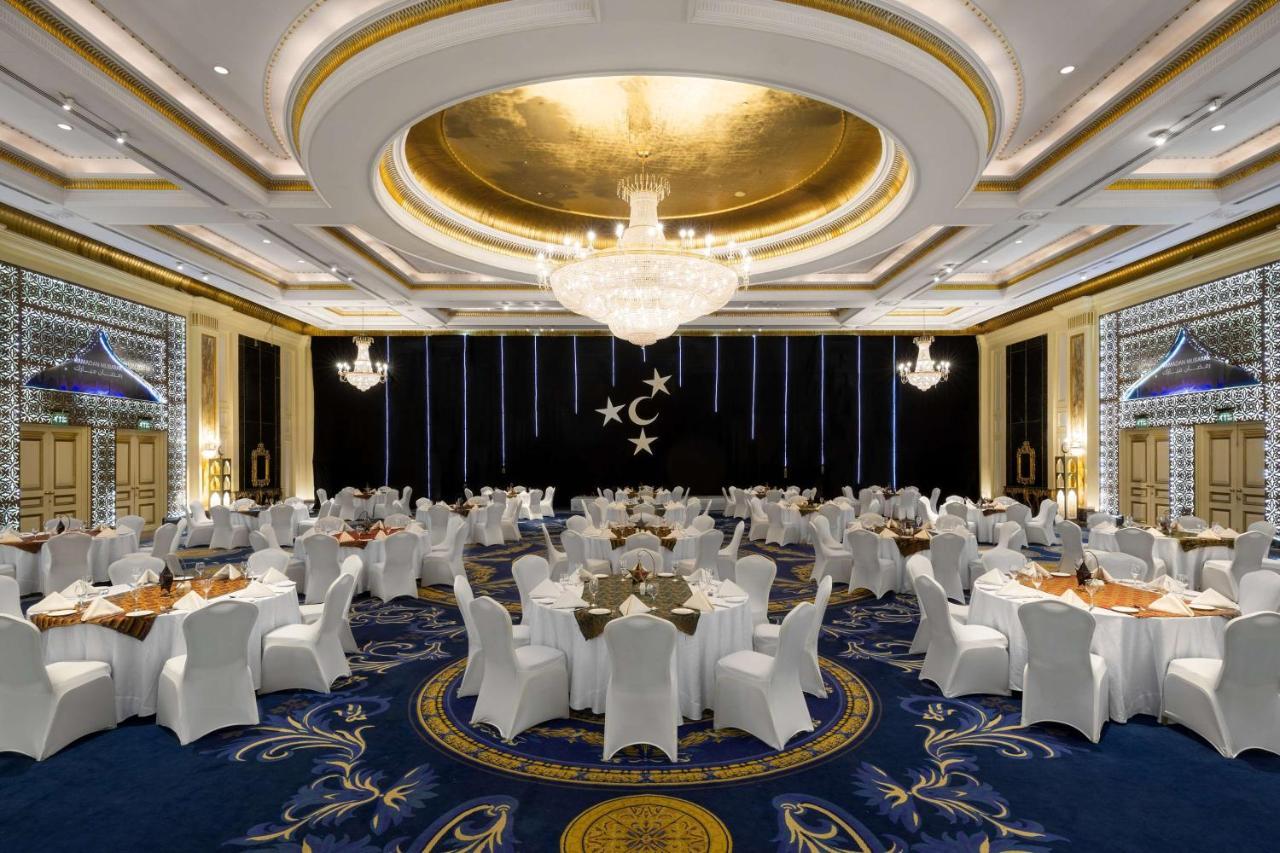 Hotel Radisson Blu Hotel, 5*