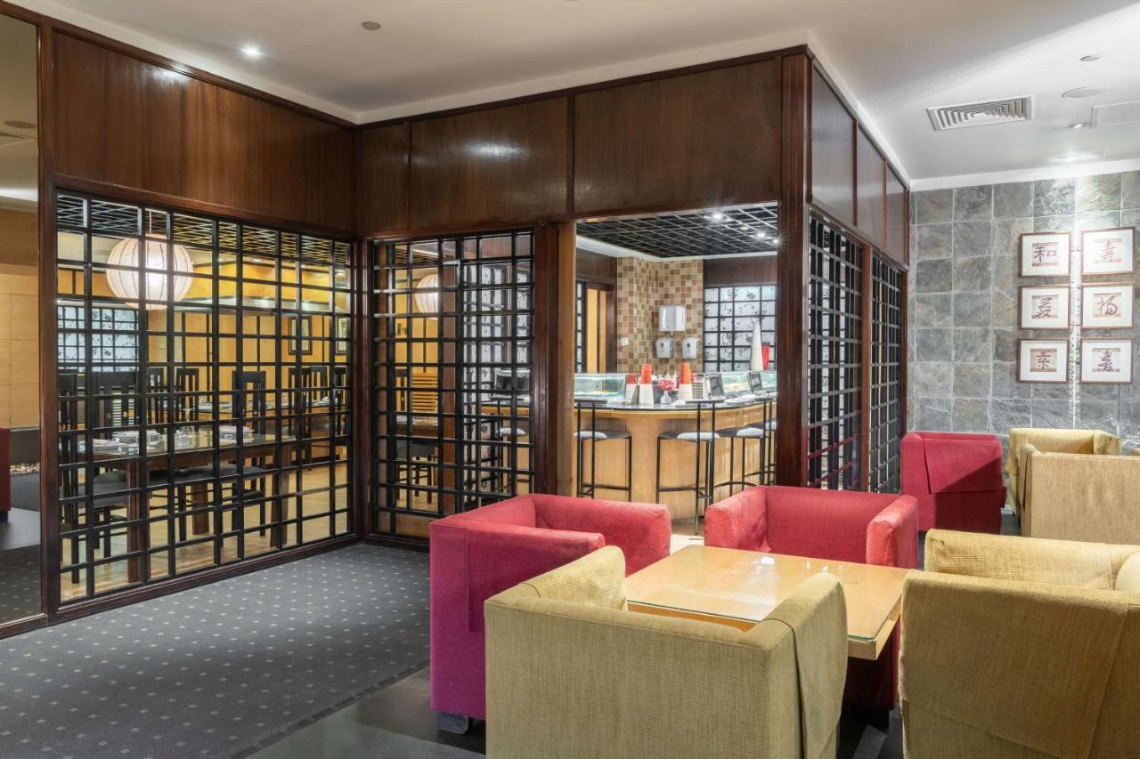 Hotel Radisson Blu Hotel, 5*