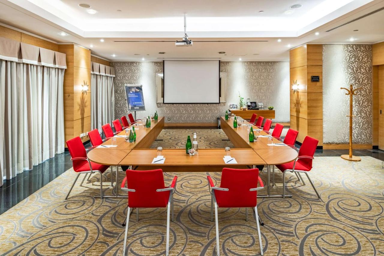 Radisson Blu Hotel,