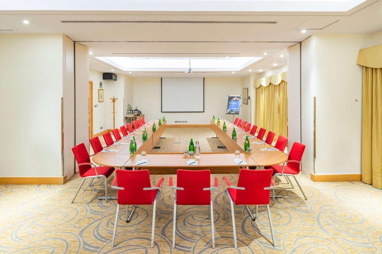 Radisson Blu Hotel, Hotel 5*