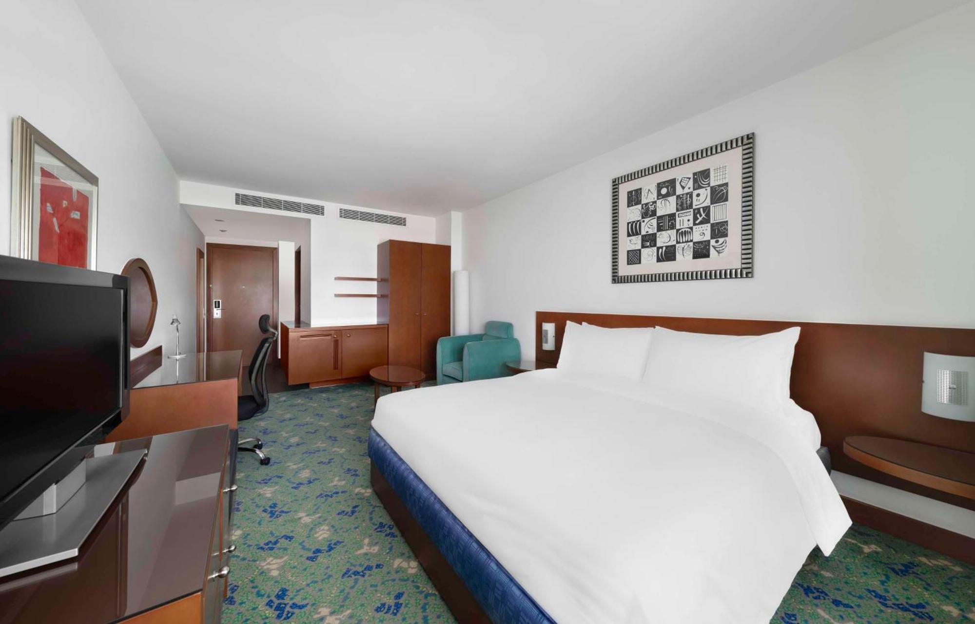 Radisson Blu Hotel, Hotel 5*