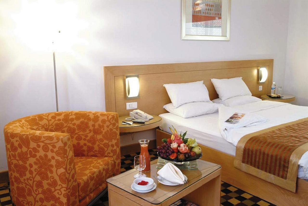 Radisson Blu Hotel, 5* Riyad